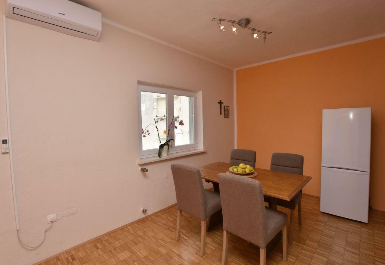 Apartments Jelka Primošten Exteriér fotografie